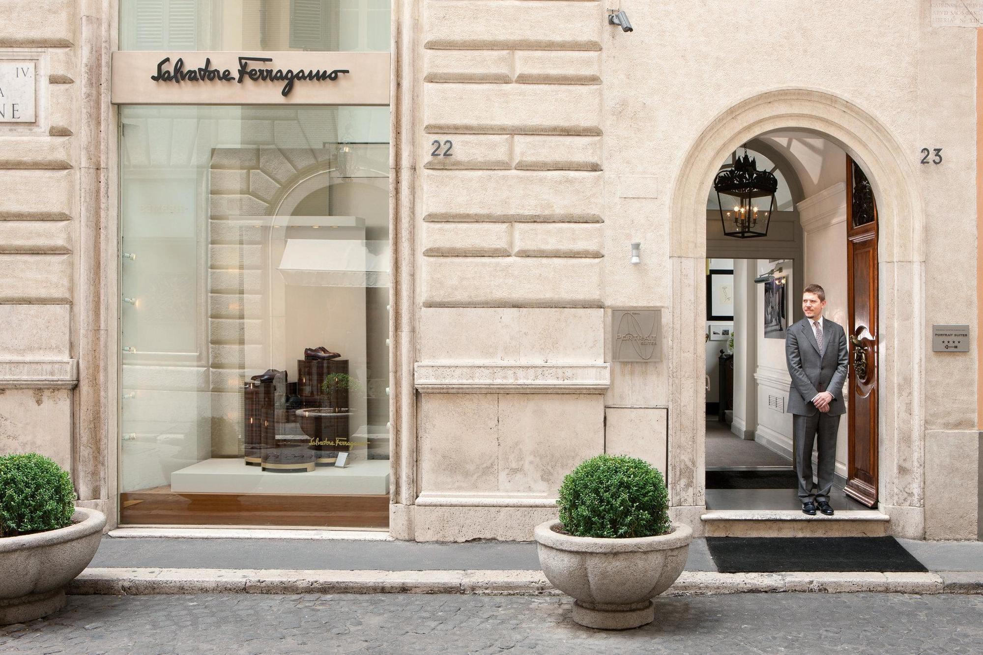 Portrait Roma - Lungarno Collection Aparthotel ภายนอก รูปภาพ