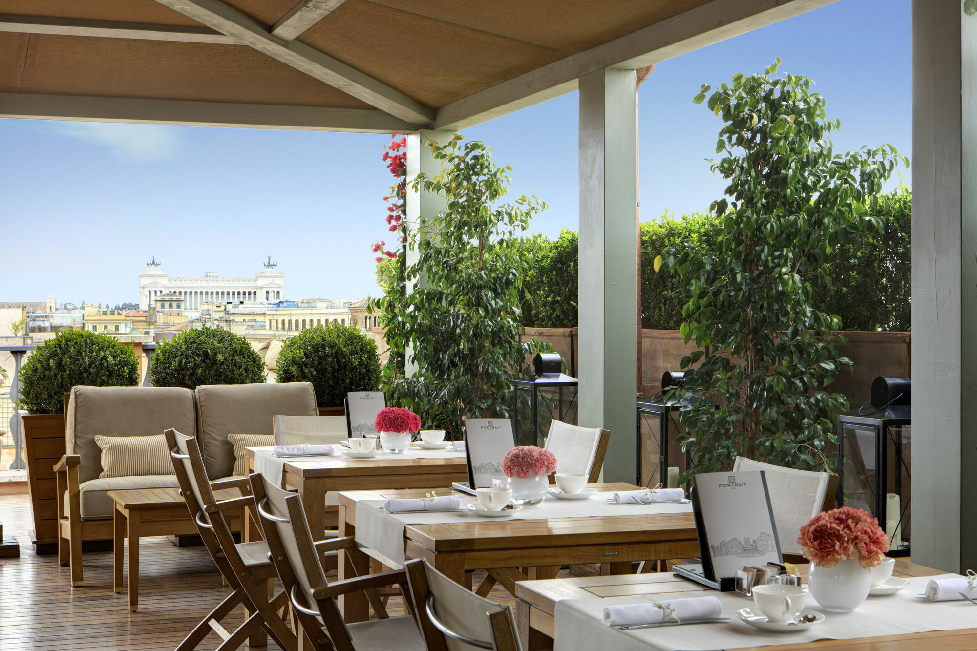 Portrait Roma - Lungarno Collection Aparthotel ภายนอก รูปภาพ