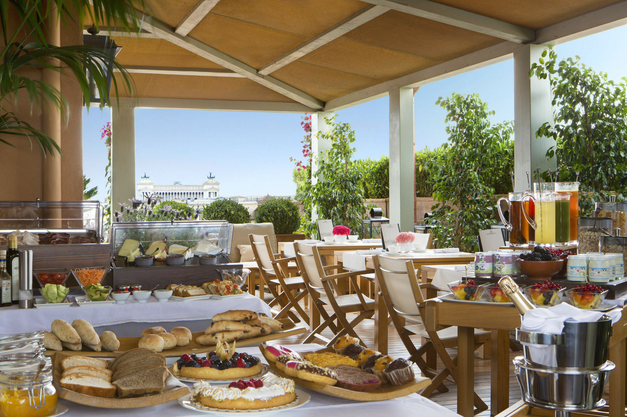 Portrait Roma - Lungarno Collection Aparthotel ภายนอก รูปภาพ